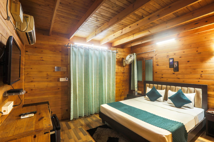 Best resort in Goa near Calangute Beach with cozy accommodations